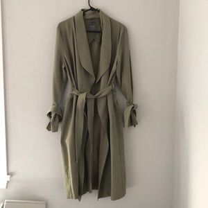 Green lightweight coat